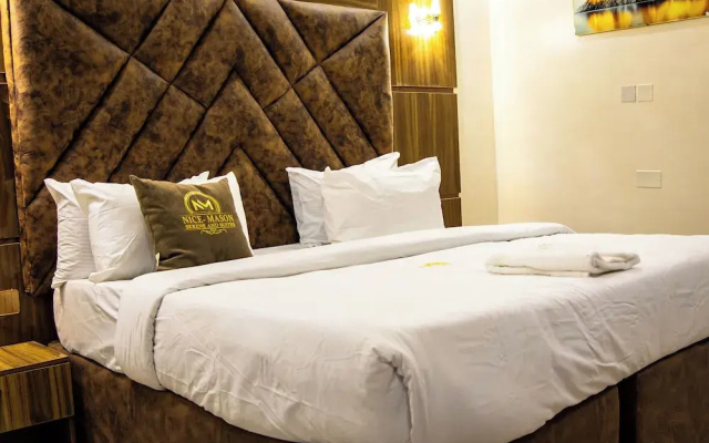 Nice-mason Serene and Suites