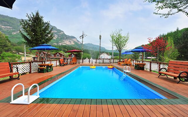 Pocheon Island Pension