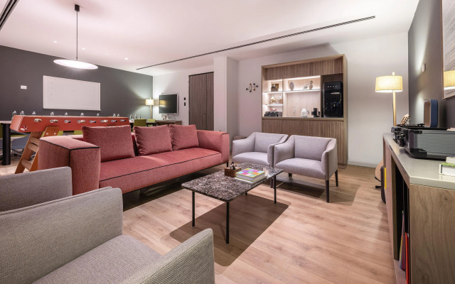 INNSiDE by Meliá Barcelona Aeropuerto