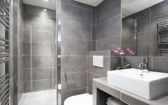 Luxury 3 Bedrooms Grands-Boulevards I by Livinparis