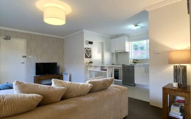 Sydney Coastal Comfort