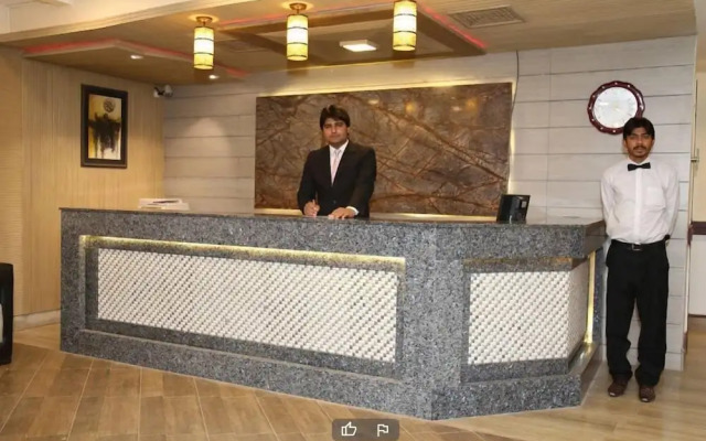 Al-Noor Hotel