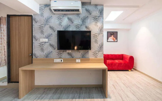 Treebo Cocostay, Hadapsar