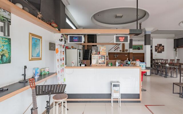 RedDoorz near GOR Sempaja Samarinda