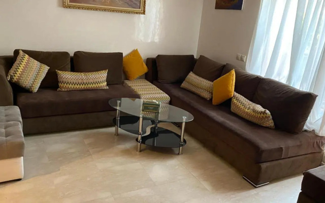 Appartement terrasse avec piscine