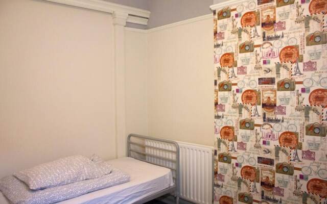 The Grapevine Seafront - Hostel