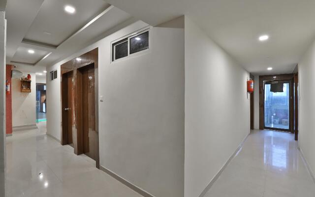 OYO 42047 Hotel Skyland