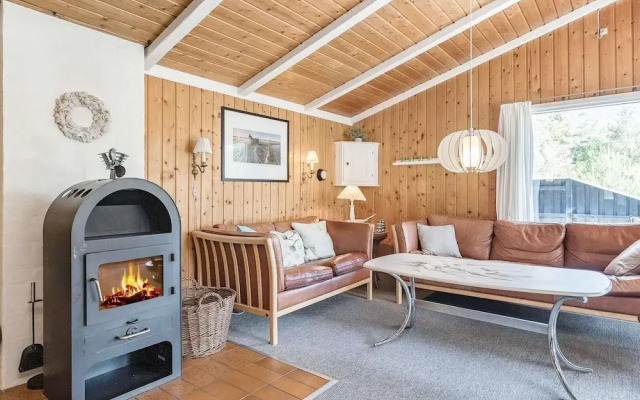 Sun-kissed Holiday Home in BlÃ¥vand near Sea