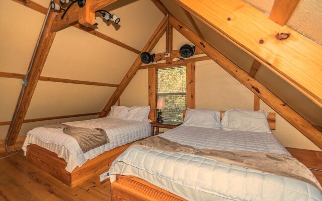 Geronimo Creek Retreat