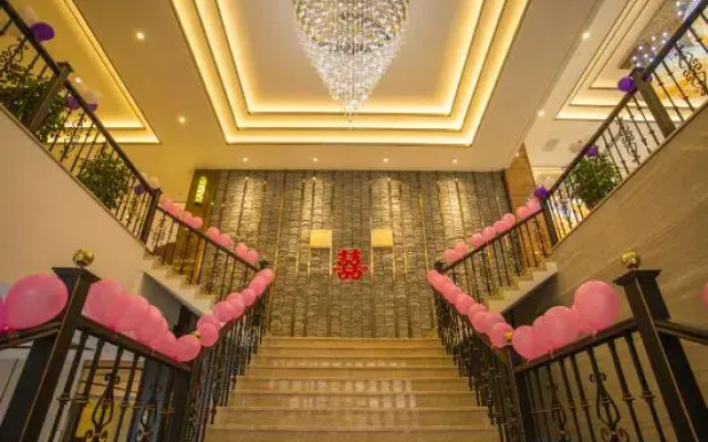 Guangnan Babaogong Hotel