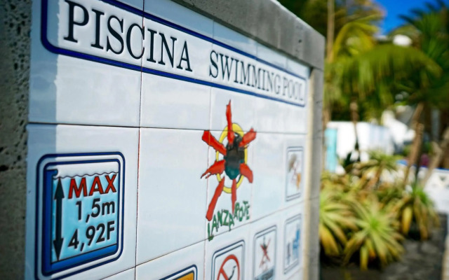 Apartamentos Plaza Azul