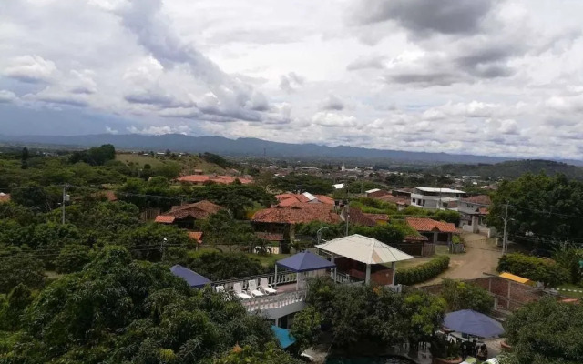 Hotel Hacienda Casa Blanca