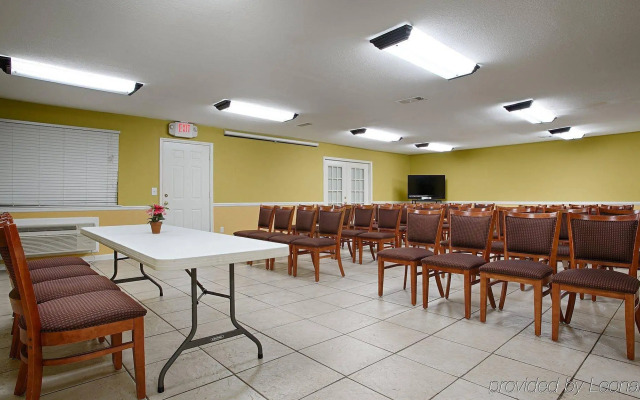 Quality Inn Glenpool - Tulsa