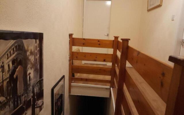 Immaculate 3-bed House in Middlesbrough With Wifi