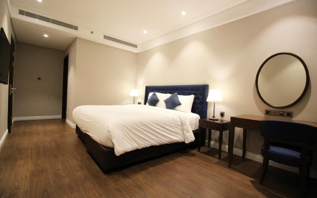 Neo Classic Condo
