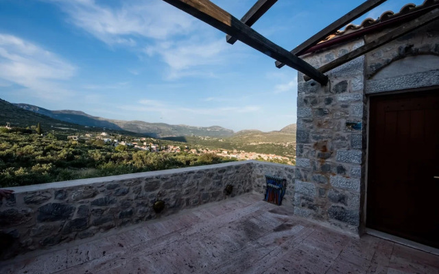 Xemoni Hotel