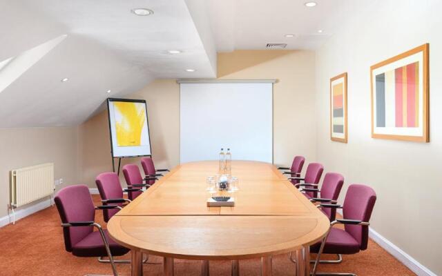 voco Oxford Spires by IHG