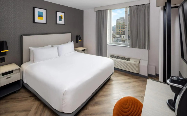 voco Times Square South New York by IHG