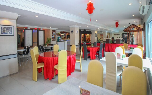 Airy Dr Sutomo 90 Pekanbaru