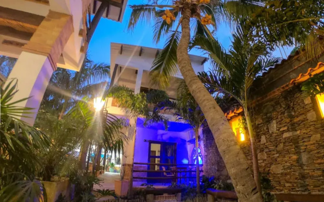 Camali Hotel