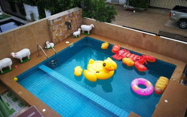 Sukanda Pool Villa Huahin