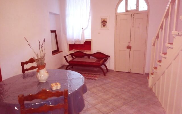 Traditional sea view house in Nisyros