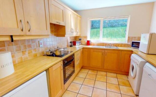 Fishermans Grove 3 Bed