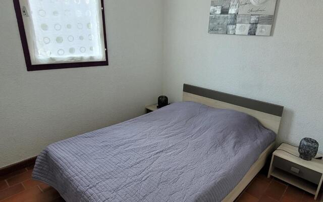 Appartement Sète, 2 Pièces, 6 Personnes - Fr-1-338-49