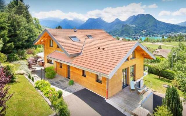 Villa Flying Dragon - OVO Network