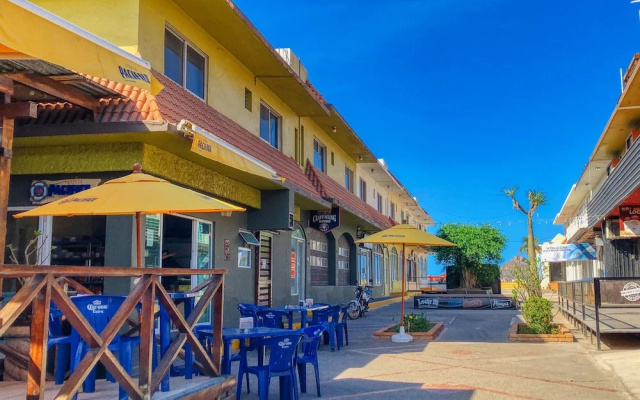 Apartment on the Beach - H-3