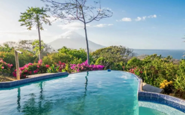 Totoco Eco Resort