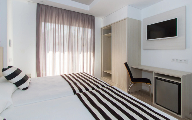 Hotel Sorra Daurada Splash