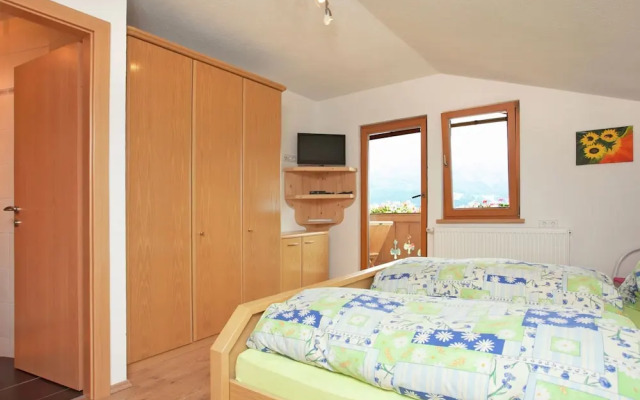 Welcoming Apartment in Hollersbach im Pinzgau near Ski Area