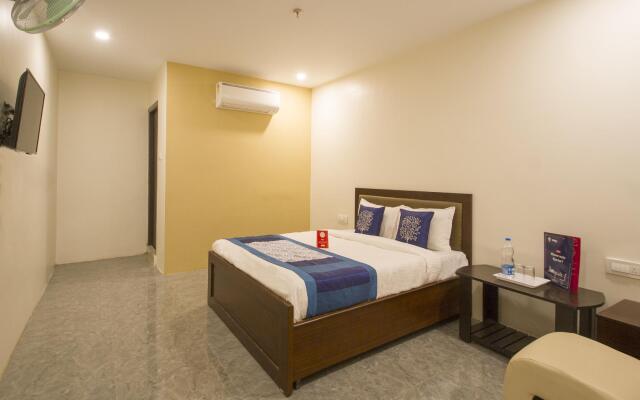 OYO 10225 Hotel Sree Chandana