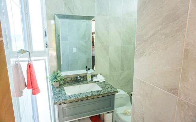 Casa de la Luna Loca by Skyrun