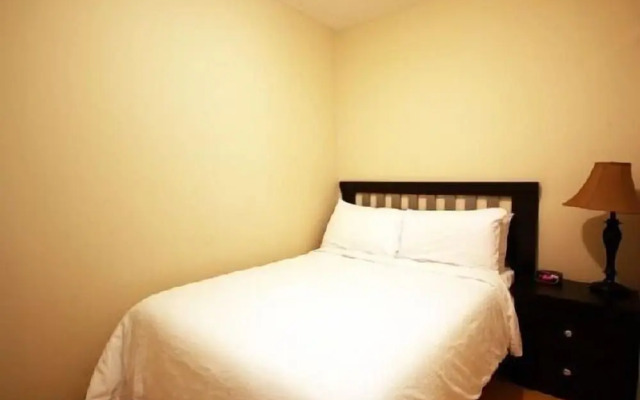 WhiteHall Suites- Yorkville