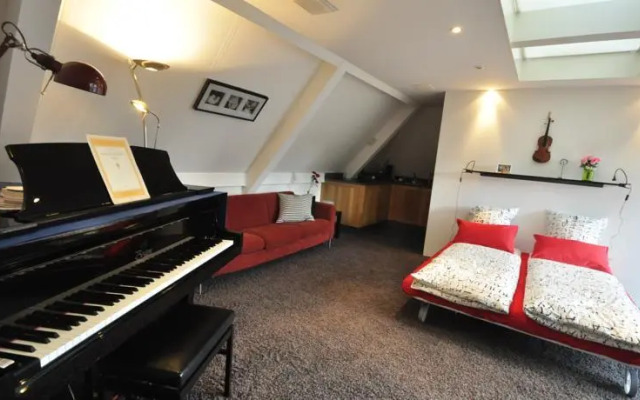 Bed & Breakfast & Music Bokhamer