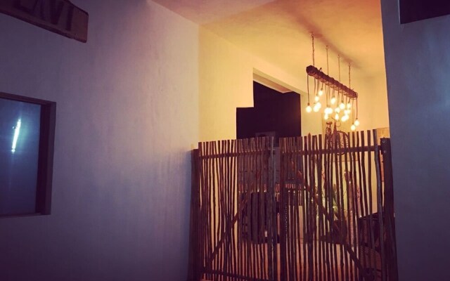 Hotel Lavi