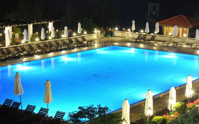 Santa Marina Holiday Village