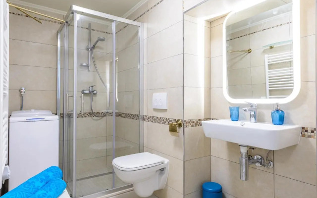 Stradun View En Suite Rooms & Studio