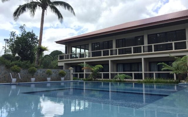 Hillcreek Gardens Tagaytay Hotel