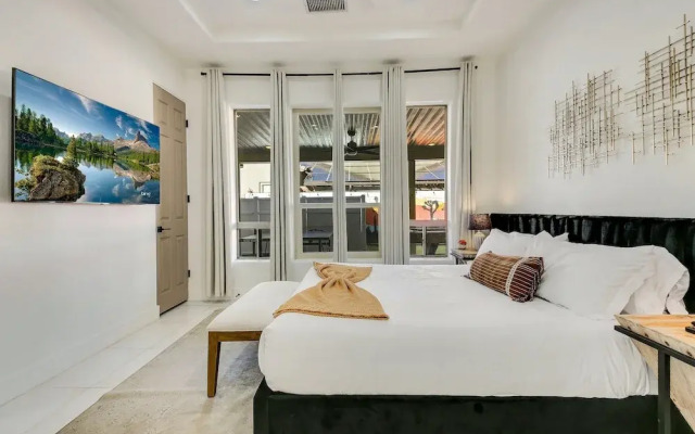 Tulum Getaway: Pool/spa,games +tesla Charger