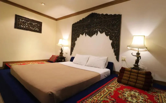 Right Spot Inn Hotel