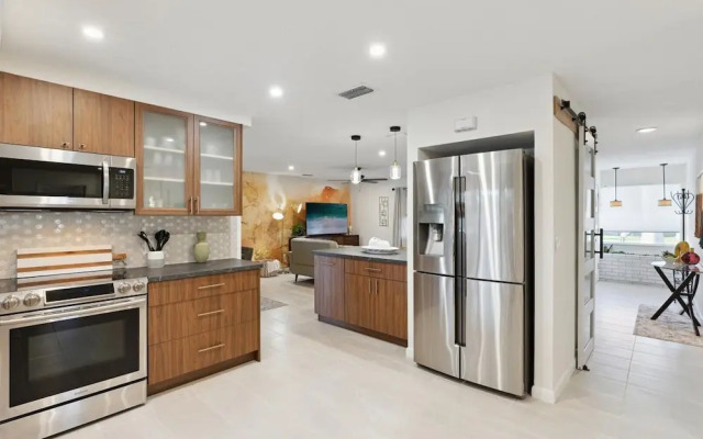 307 Brightwaters Dr