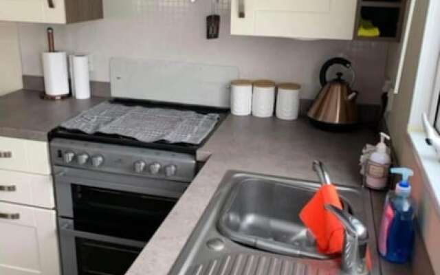 Premium 2 bed Caravan Sleeps 6 With Huge Decking