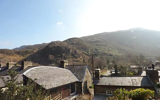 Pen Y Bont