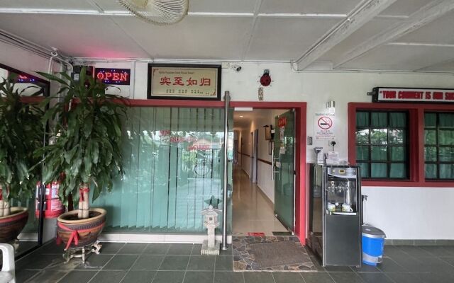 OYO 90414 Idyllic Paradise Guest House