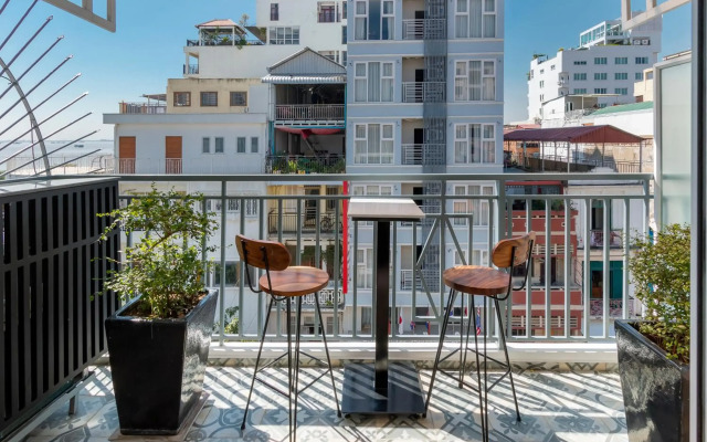 Tao Riverside Residence