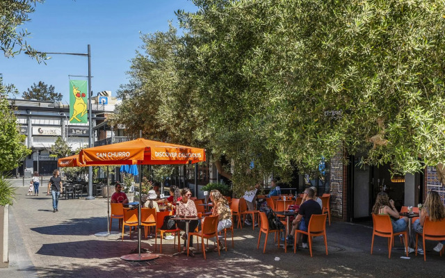 The Allegra - 180 degree ocean and city views