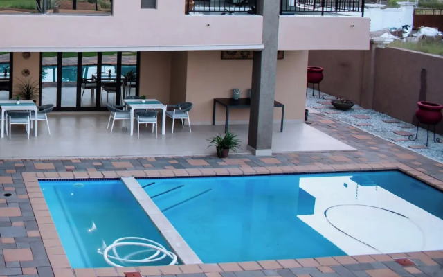 Escapade Lux Guesthouse